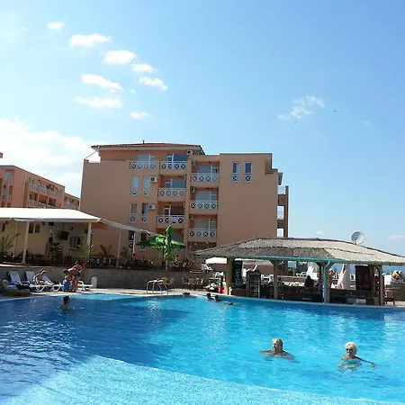 Sunny Day 6 - Menada דירה