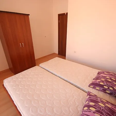 Sunny Day 6 - Menada Apartment *