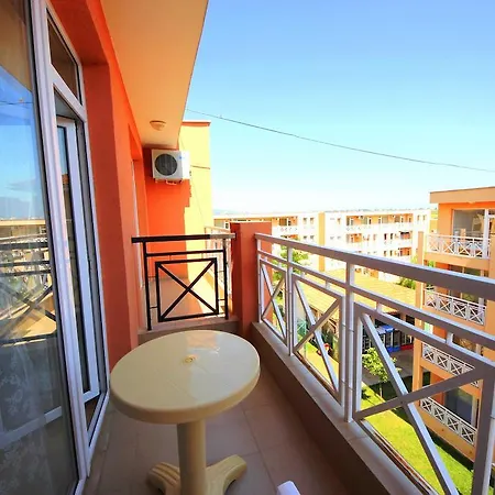 Apartment Sunny Day 6 - Menada *